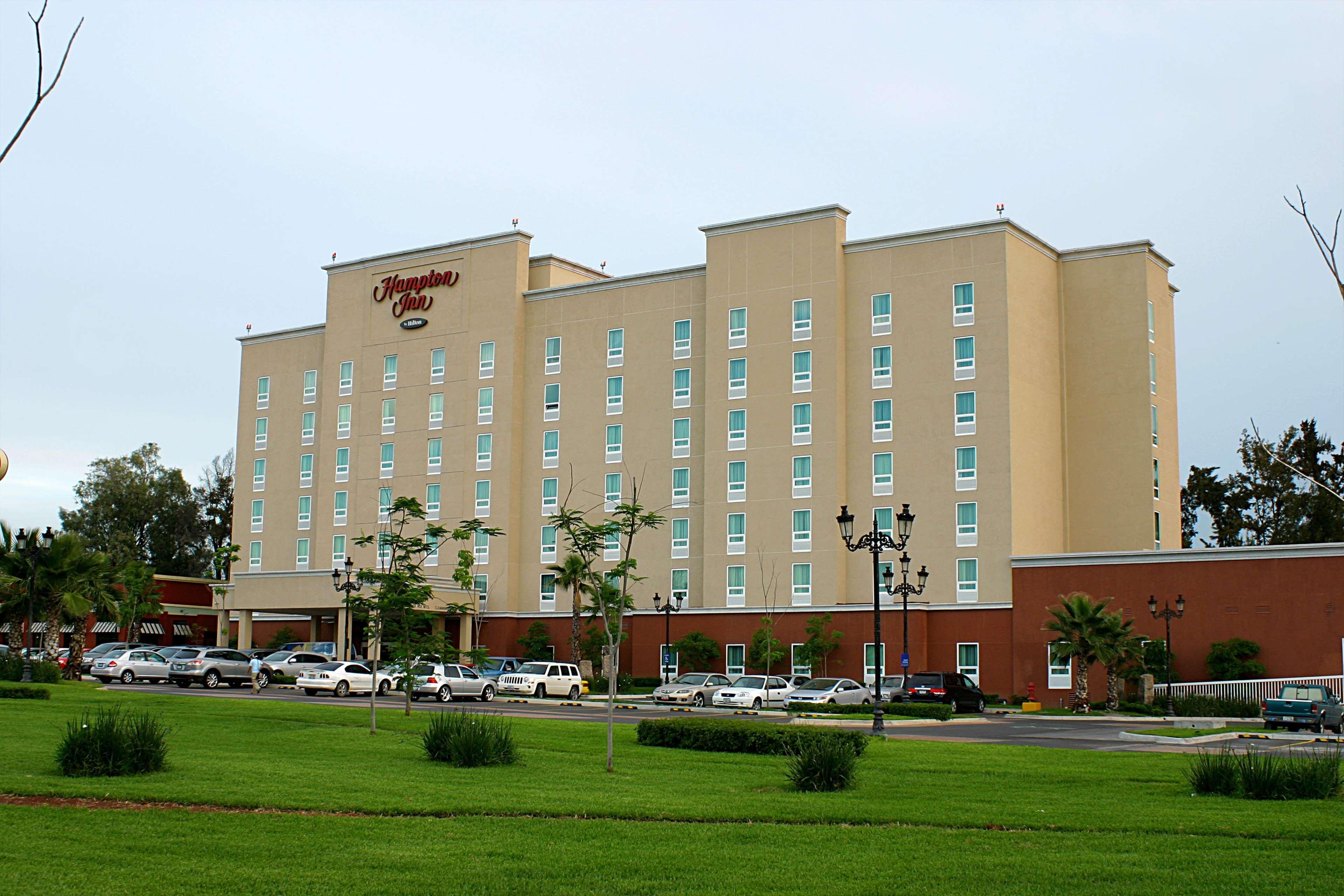 Hampton Inn By Hilton Guadalajara-Aeropuerto Las Pintas Exterior foto