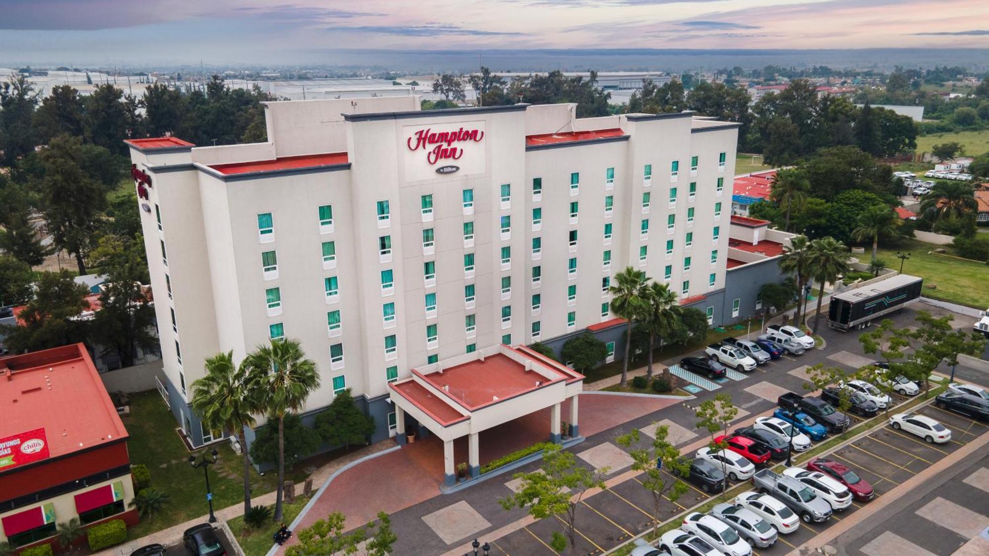 Hampton Inn By Hilton Guadalajara-Aeropuerto Las Pintas Exterior foto